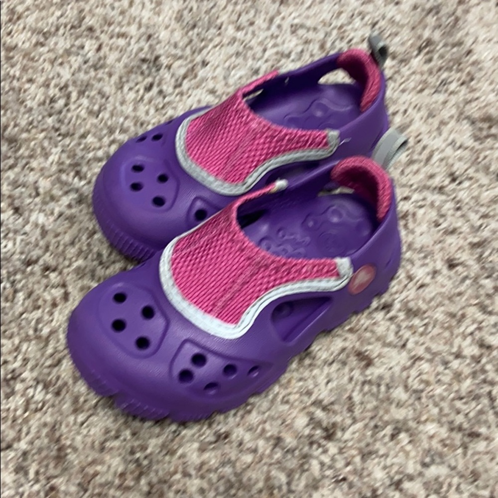 Adorable Crocs size C8/9